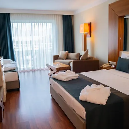 Meder 5* Κεμέρ