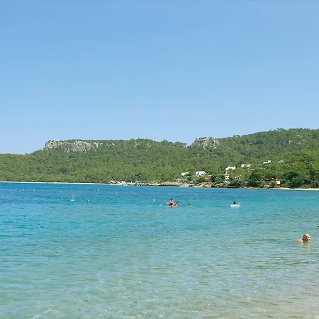 Meder Ξενοδοχείο Κεμέρ