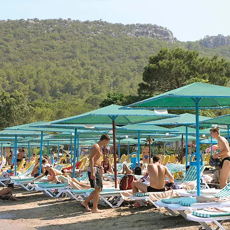 Meder Ξενοδοχείο