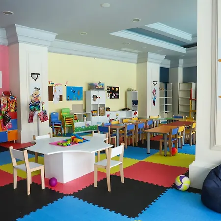 ميدر - آلترا شامل كلياً 5*