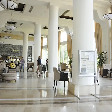 Meder Hotel