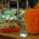 Meder Otel Kemer
