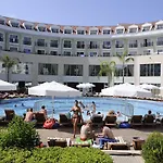 Otel Meder Kemer